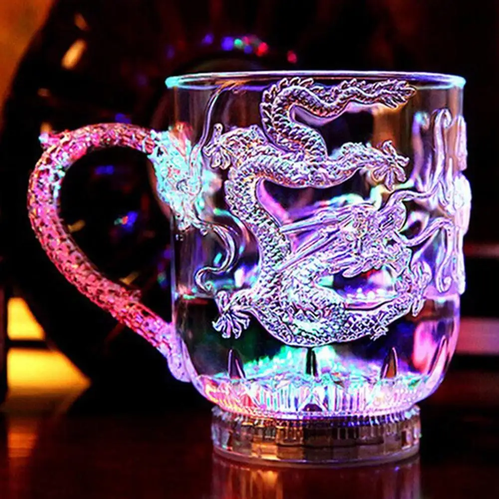 Beer Wine Up - LED-Blitz, magischer Farbwechsel, Drachenbecher, wasseraktiviert, leuchtend,