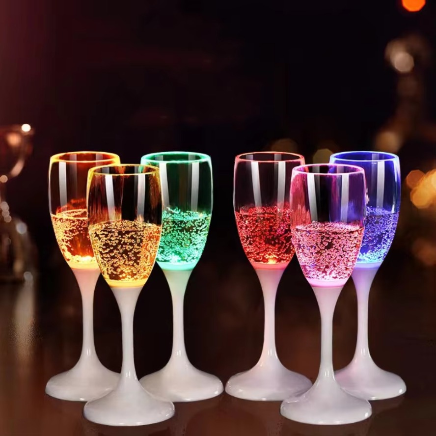 6-farbige LED-Becher mit autom – Beer Wine Up Bewertung und Preis