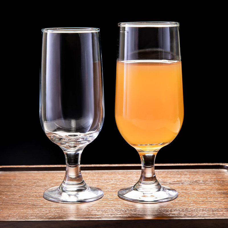 Verdickter Saftglasbecher mit  – Wine Beer Foot Bewertung und Preis